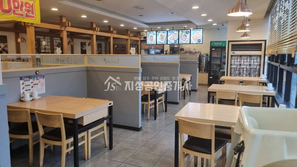 대구 달성군 다사읍 세천리 주건축물 제1동 세천리상가, 대형상가, 프랜차이즈 양도.양수, 시설.상태 매우좋음, 유동인구 상당히 많음, 세천리 중심상가 월세 매물번호 11013 사진 4