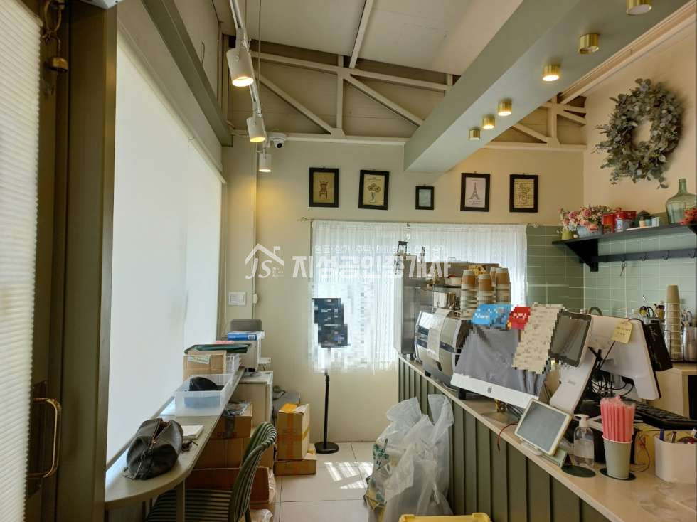 대구 달서구 대곡동 인테리어 완벽한 예쁜상가 / 인근대단지아파트밀지된상가/ 유동성.시인성 좋음 월세 매물번호 11095 사진 3