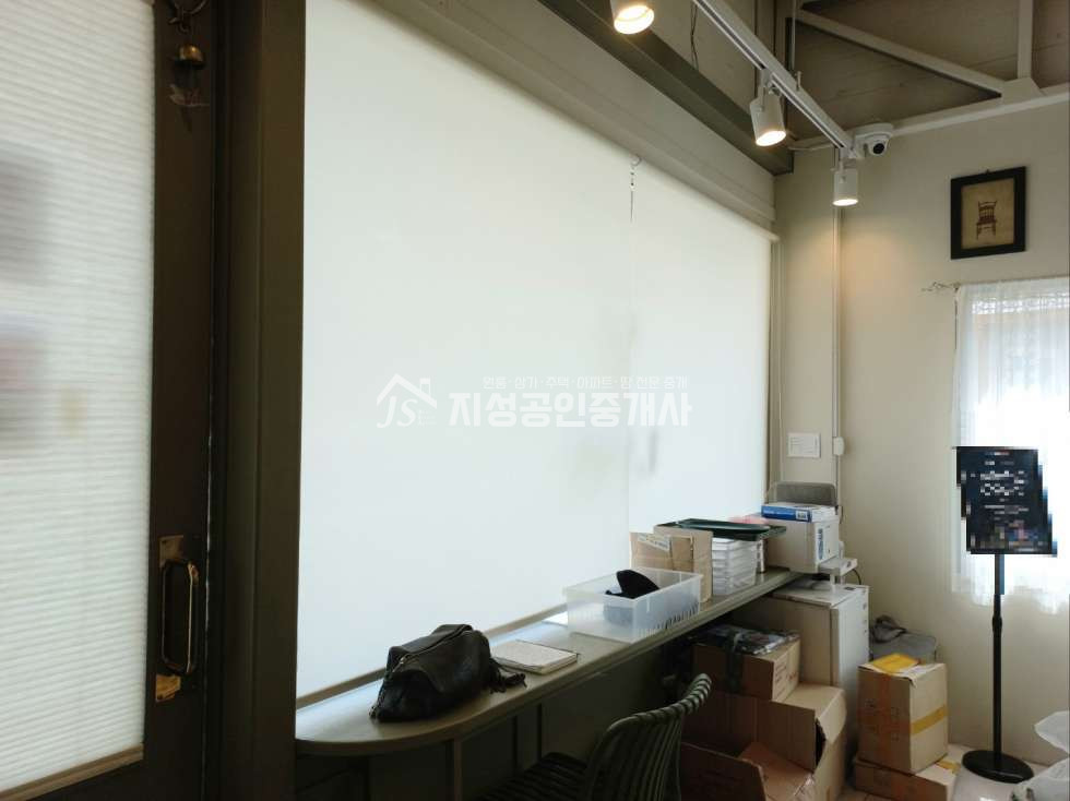 대구 달서구 대곡동 인테리어 완벽한 예쁜상가 / 인근대단지아파트밀지된상가/ 유동성.시인성 좋음 월세 매물번호 11095 사진 4