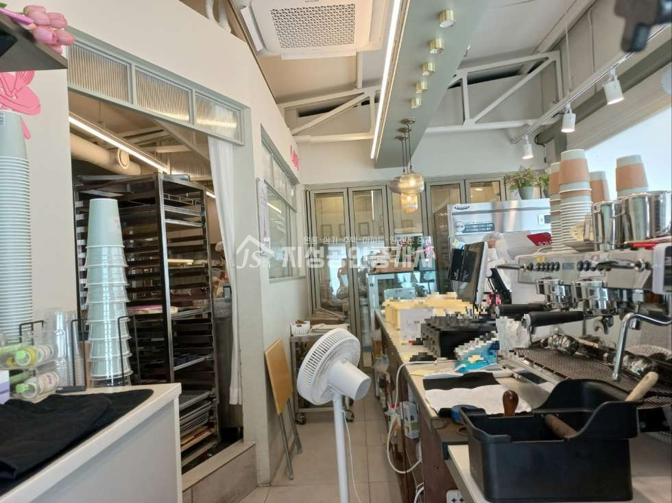 대구 달서구 대곡동 인테리어 완벽한 예쁜상가 / 인근대단지아파트밀지된상가/ 유동성.시인성 좋음 월세 매물번호 11095 사진 7