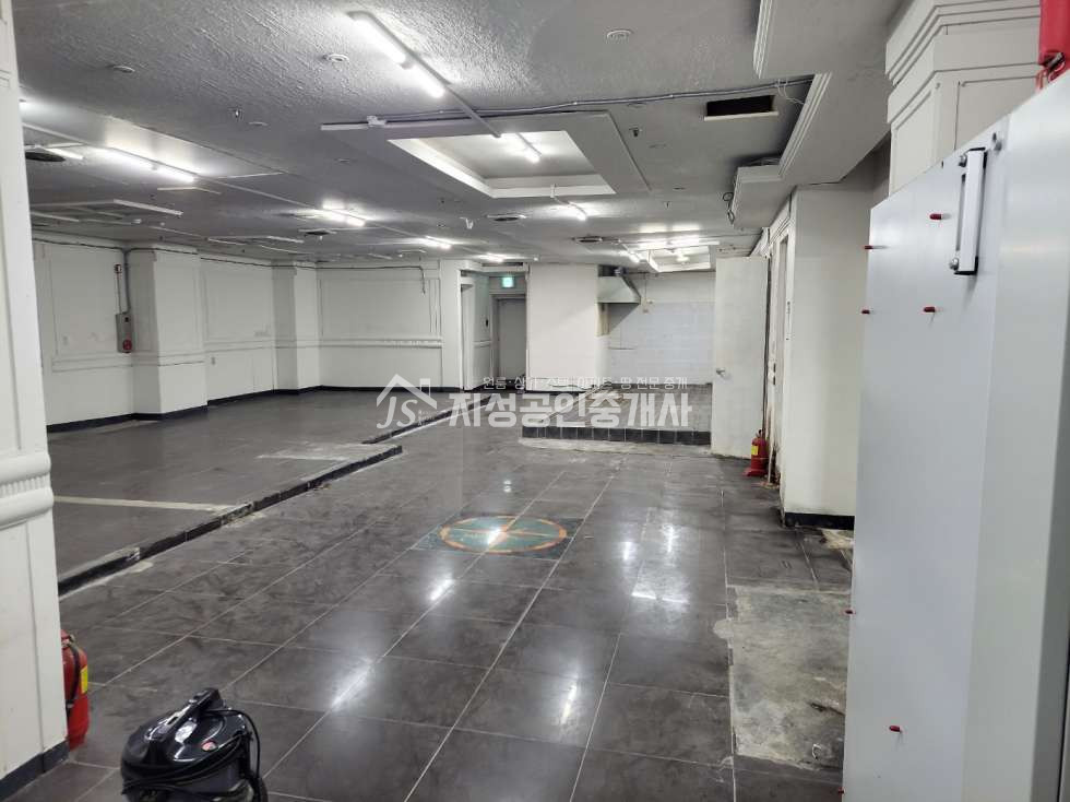 대구 달서구 성당동 권리금없음 대도로변 상가 내부화장실 유동인구 풍부함 서부정류장인근 월세 매물번호 10857 사진 4