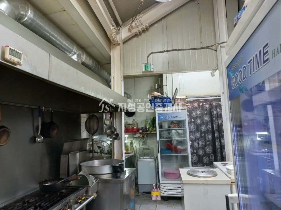 대구 수성구 범어동 범어역네거리인근상가/ 상기밀집지역/ 인근대단지아파트밀집지역 / 다용도가능 월세 매물번호 11135 사진 1