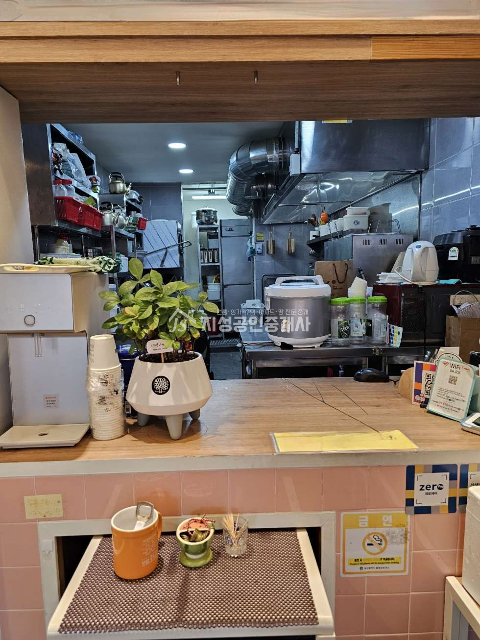 대구 달성군 화원읍 천내리 화원도로변상가, 월세저렴, 위치최상, 음식점가능, 인테리어깨끗, 유동인구 상당히 많음 월세 매물번호 11340 사진 4