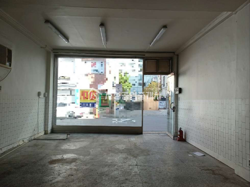 대구 달서구 송현동 송현역1분거리상가 / 송현시장인근유동성많음 / 무권리 / 다용도가능 월세 매물번호 11417 사진 4