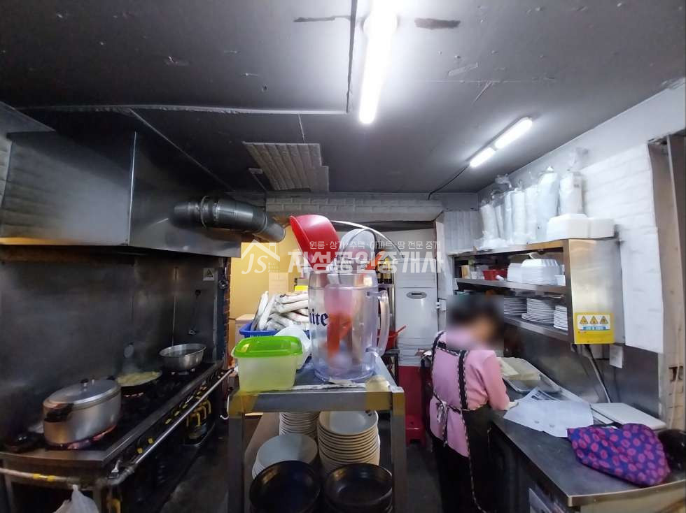 대구 달서구 상인동 롯데시네마인근 음식점밀집 풍부한유동인구 양도양수가능 월세 매물번호 11622 사진 7