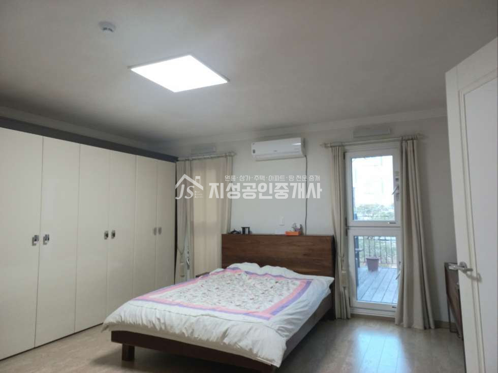 대구 남구 대명동 남덕초인근고급인테리어단독주택 / 가시성좋은마당넓은주택,1층.2층복층구조 매매 매물번호 11690 사진 8
