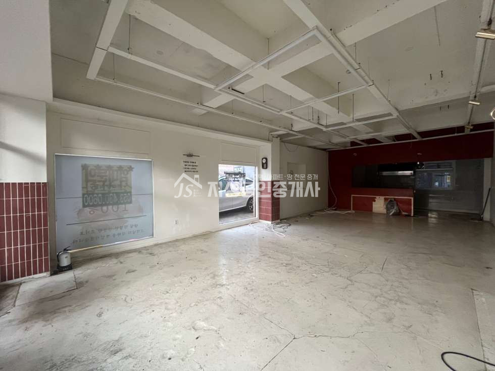 대구 남구 대명동 성당못 맞은편 차량통행 많은 코너자리 월세 매물번호 12176 사진 4