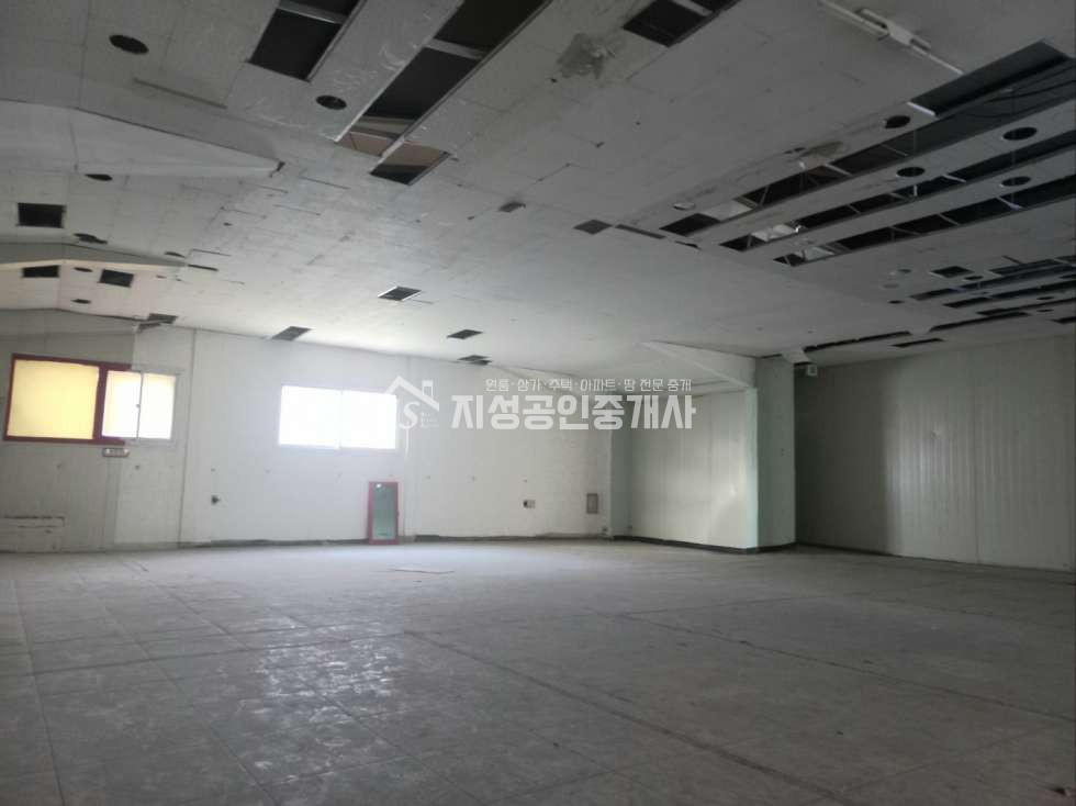 대구 달서구 도원동 권리금없음 / 4층단독사용 / 항아리상권 / 업종제한없음/ 유동인구아주많음 월세 매물번호 10878 사진 1