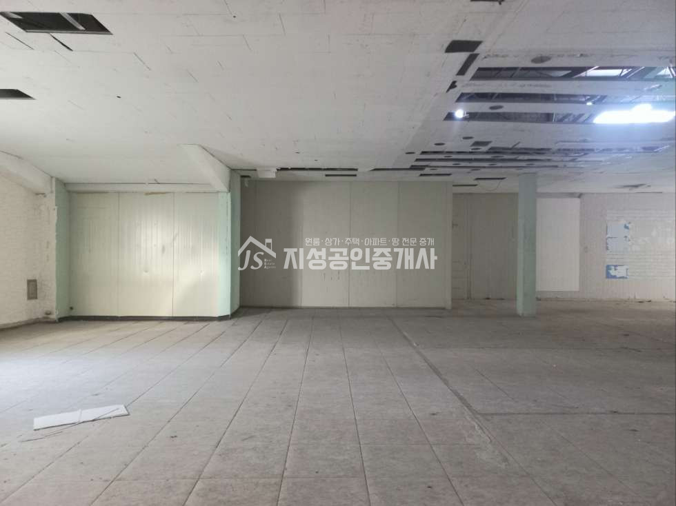 대구 달서구 도원동 권리금없음 / 4층단독사용 / 항아리상권 / 업종제한없음/ 유동인구아주많음 월세 매물번호 10878 사진 4