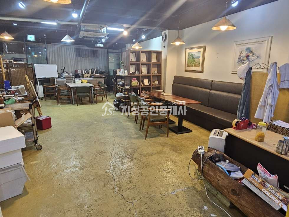 대구 달서구 상인동 상인역 1분거리 접근성 좋은저렴한 월세 카페상가 입니당!! 월세 매물번호 12169 사진 4