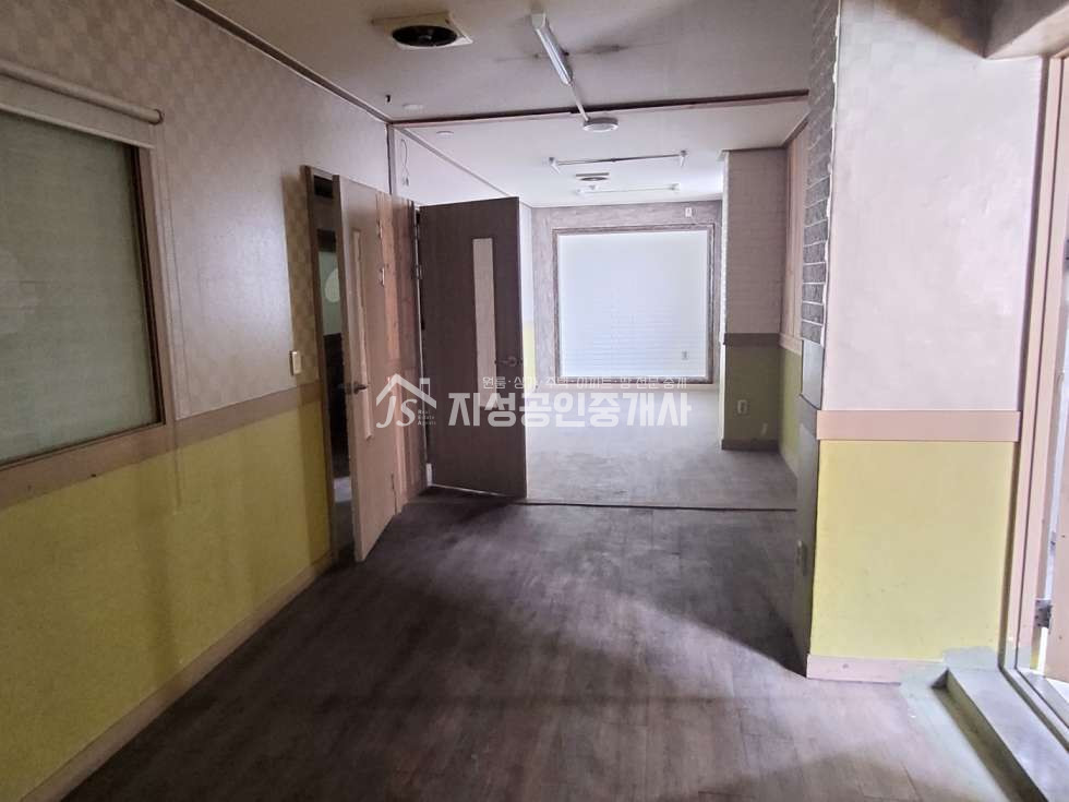 대구 달서구 성당동 도로변상가 아파트맞은편상가 권리금없음 업종제한없음 시인성좋음 월세 매물번호 10853 사진 2