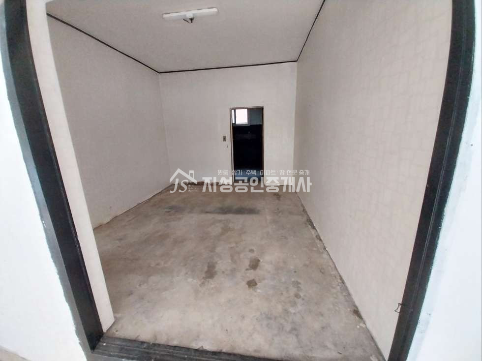 대구 달서구 성당동 권리금없음/ 다용도가능/ 노출아주좋은상가/ 다용도가능/ 골목상권형성지역/ 내부화장실/ 방2+홀구조 월세 매물번호 10548 사진 2