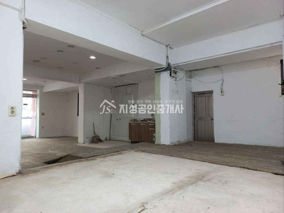 대구 달서구 송현동 대단지아파트밀집지역인근상가 / 무권리 / 월세저렴 / 다용도가능 월세 매물번호 11418 사진 5