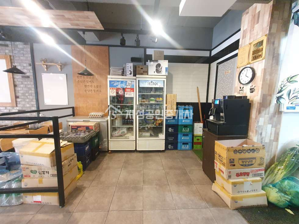대구 달서구 용산동 아파트 밀집 지역 도로변 가시성 좋음 먹자골목 상권 타업종 가능 양도양수 가능 위치최상 월세 매물번호 10598 사진 5