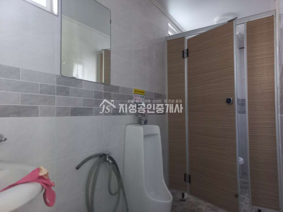대구 달서구 두류동 두류역인근상가 / 깨끗하고깔끔함 / 무권리 / 다용도가능 월세 매물번호 11254 사진 2