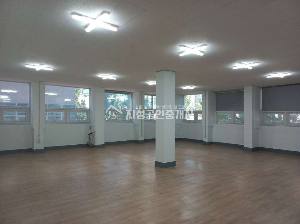 대구 달서구 두류동 두류역인근상가 / 깨끗하고깔끔함 / 무권리 / 다용도가능 월세 매물번호 11254 사진 5