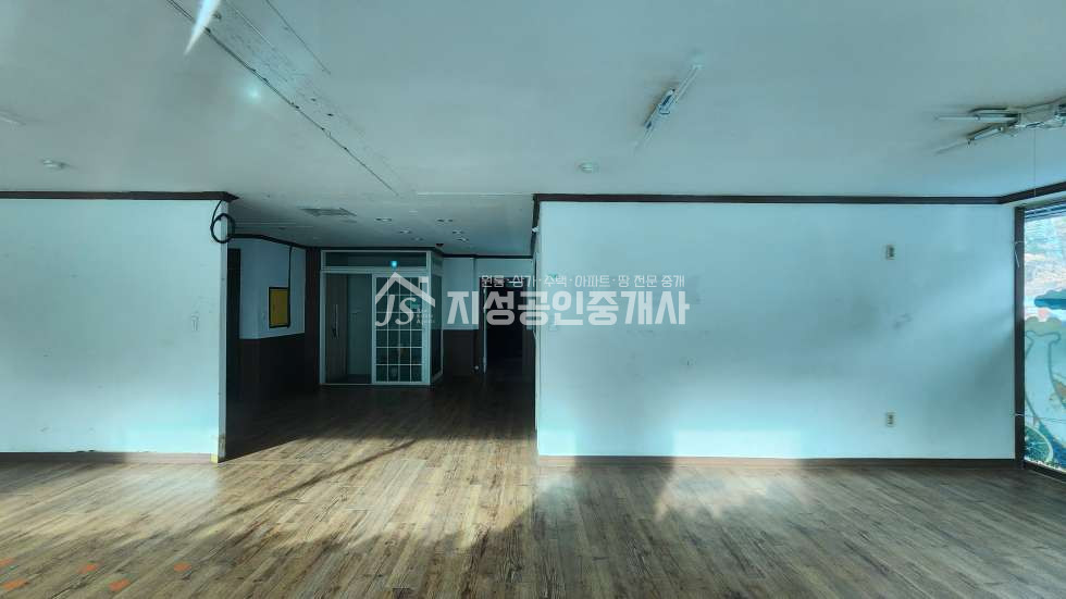 대구 달서구 대곡동 대곡역인근/ 1층넓은평수/ 다용도가능/ 도로변상가/ 1층단독사용/ 깔끔하고깨끗함/ 시인성좋은상가/ 코너상가 월세 매물번호 10142 사진 1