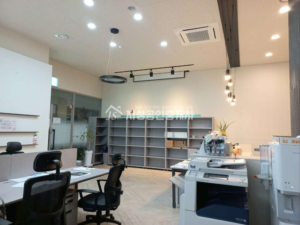 대구 달서구 감삼동 판매시설동 대형평수인테리어최/ 대단지아파트단지상가/ 죽전역세권상가/ 무권리/ 다용도가능 월세 매물번호 10986 사진 8