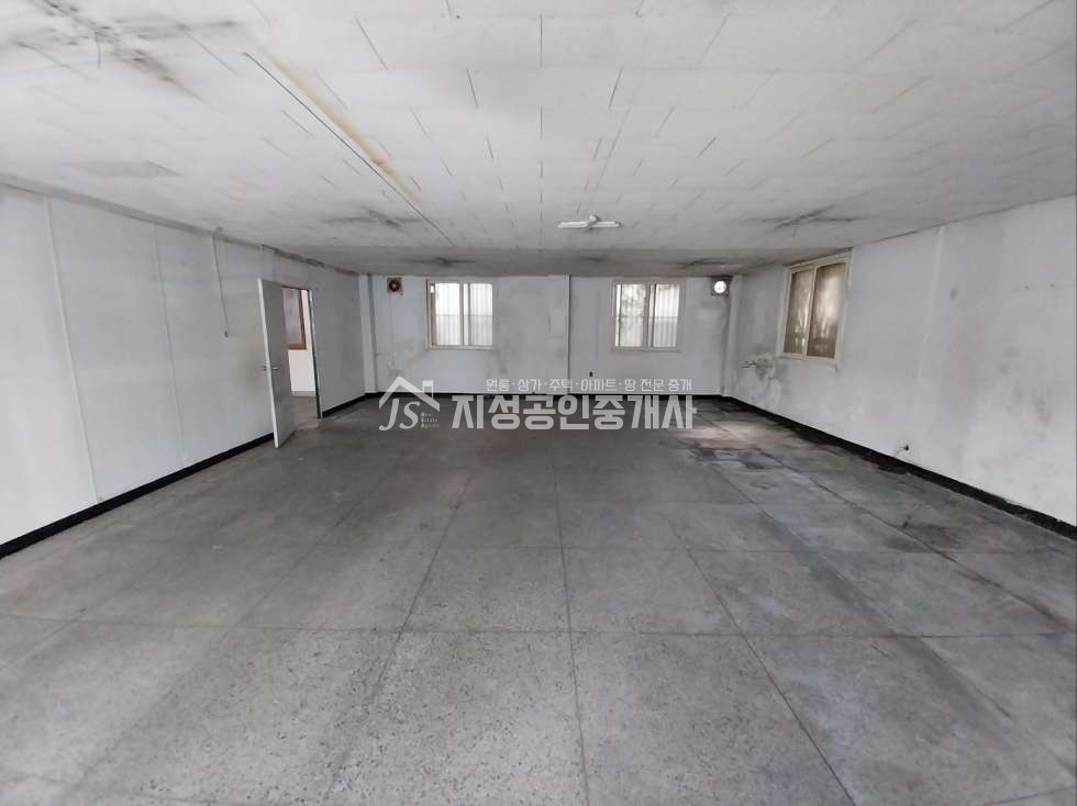대구 달서구 본리동 권리금無 / 주차좋음 / 본리네거리인근 / 네모반듯한상가 월세 매물번호 11093 사진 2