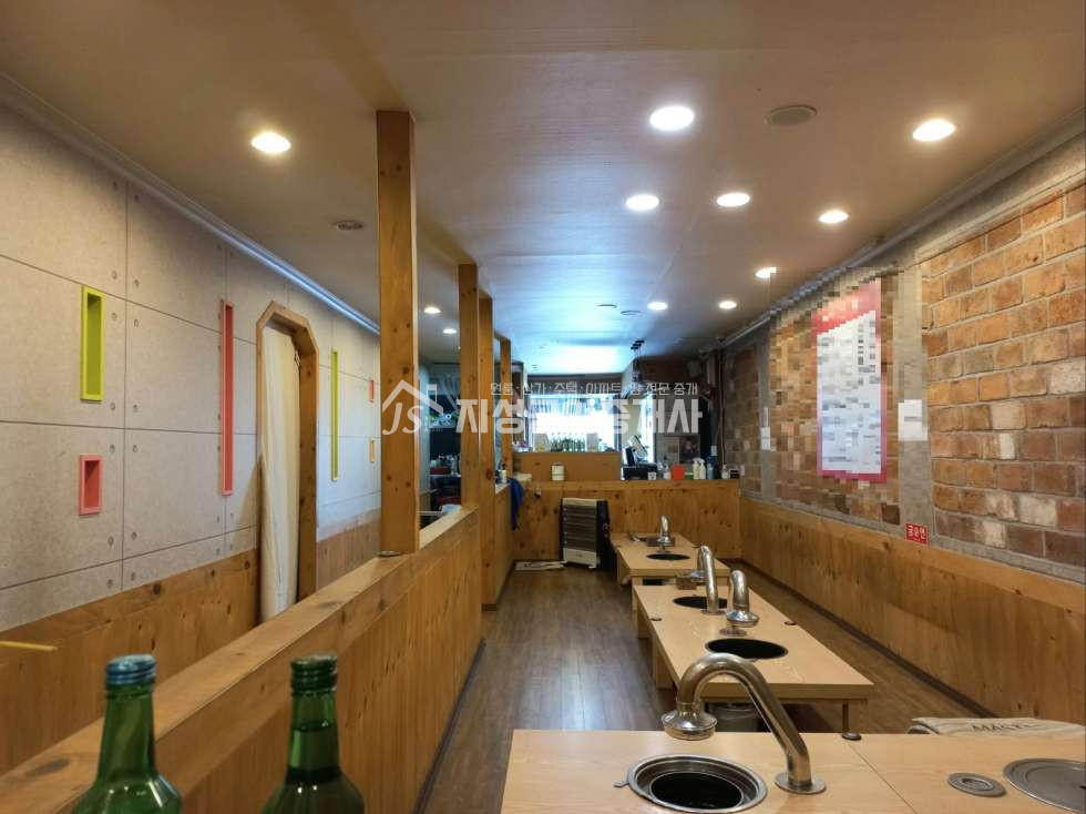 대구 달서구 본동 감천초등학교인근/ 아파트단지근접한상가/ 넓은실내/ 무권리/ 다용도가능 월세 매물번호 10925 사진 6