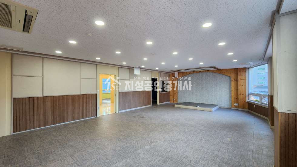 대구 달서구 대곡동 대곡역인근/ 항아리상권/ 풍부한유동인구/ 업종제한없음/ 깔끔하고깨끗함/ 넓은평수/ 시인성아주좋음/ 2층단독사용 월세 매물번호 10132 사진 5