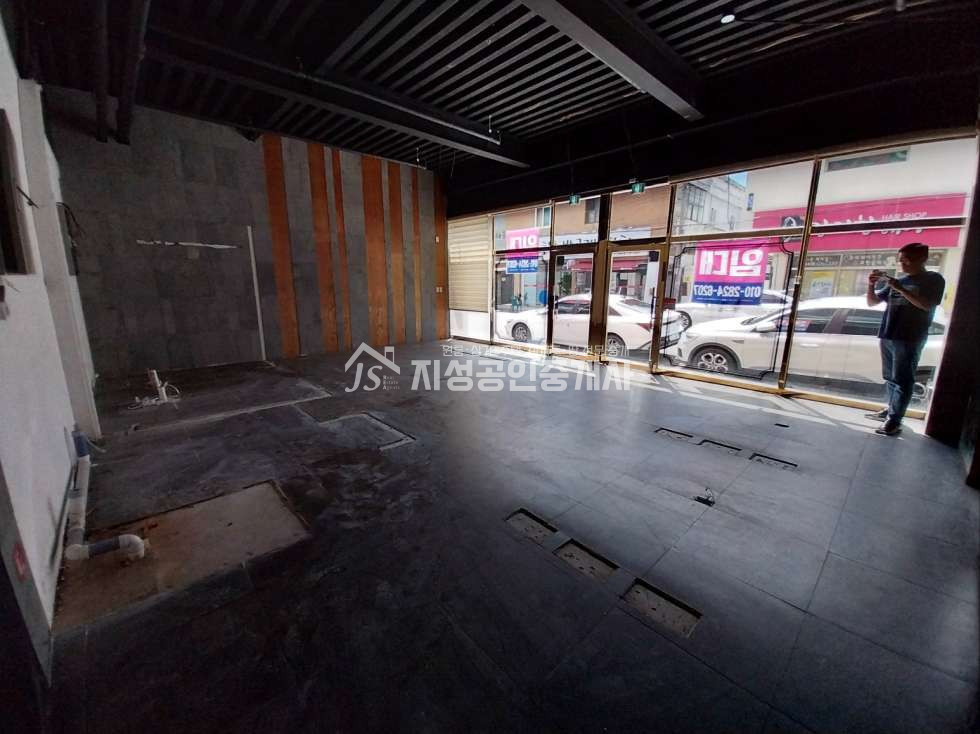 대구 달서구 상인동 상인동먹자골목인근 주택및상가밀집지역 역세권 뷰티샵등 다용도 월세 매물번호 11064 사진 3