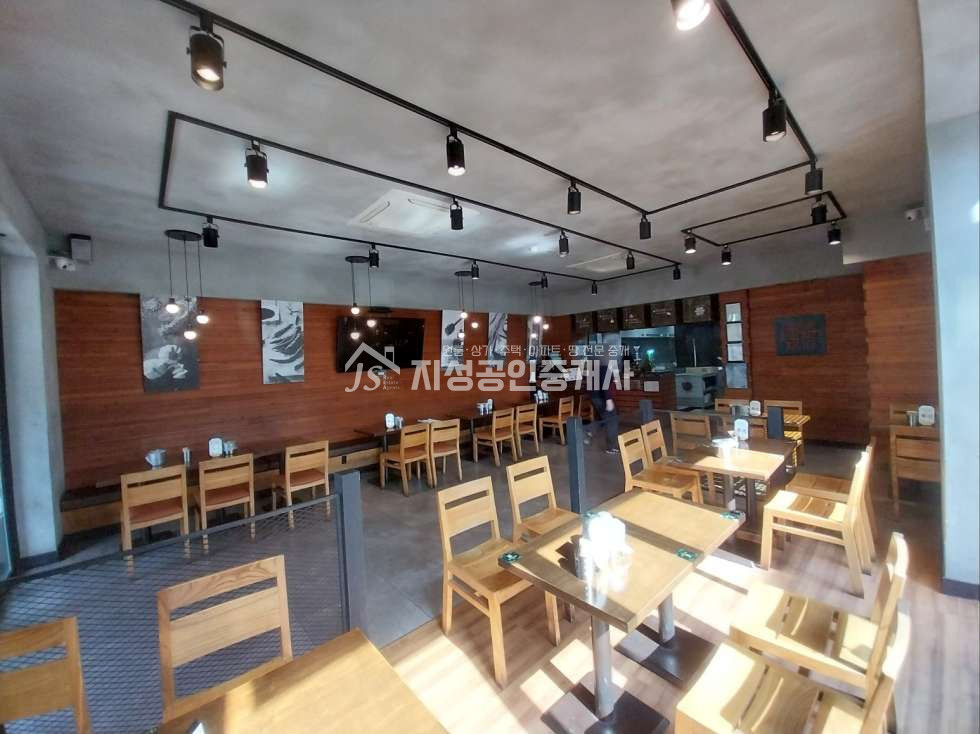 대구 달서구 상인동 상인동 최중심 프렌차이즈치킨 인수하실분 코너2면상가 다용도가능 월세 매물번호 11911 사진 3