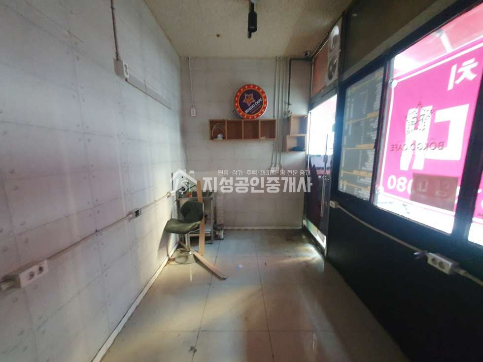 대구 달서구 대천동 주건축물제1동 마트에붙어있는상가/ 풍부한유동인구/ 주차편리/ 다용도가능/ 권리금없음 월세 매물번호 10079 사진 2