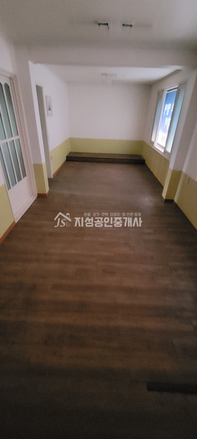 대구 달서구 상인동 상인역도보1분거리/ 풍부한유동인구/ 업종제한없음/ 권리금도없음/ 3층단독사용/시인성좋음 월세 매물번호 10034 사진 5