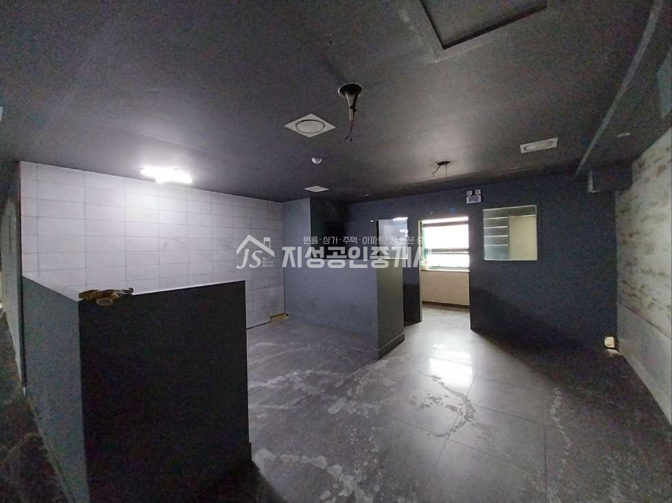 대구 달서구 상인동 無권리 공영주차장인근 도로변상가 유동인구많고 노출좋음 다용도가능 월세 매물번호 11886 사진 8