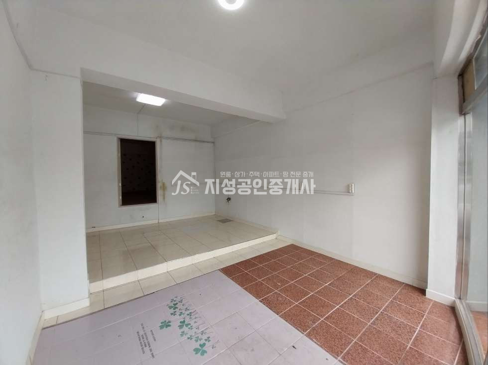 대구 달서구 송현동 無권리 저렴한상가 노출좋고 유동인구많음 다용도가능 월세 매물번호 12202 사진 2