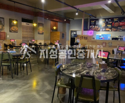 대구 달서구 본리동 대도로변 전면 좋아요 내부 손볼곳 없이 바로 영업가능 조건 적극 협의 월세 매물번호 12003 사진 1