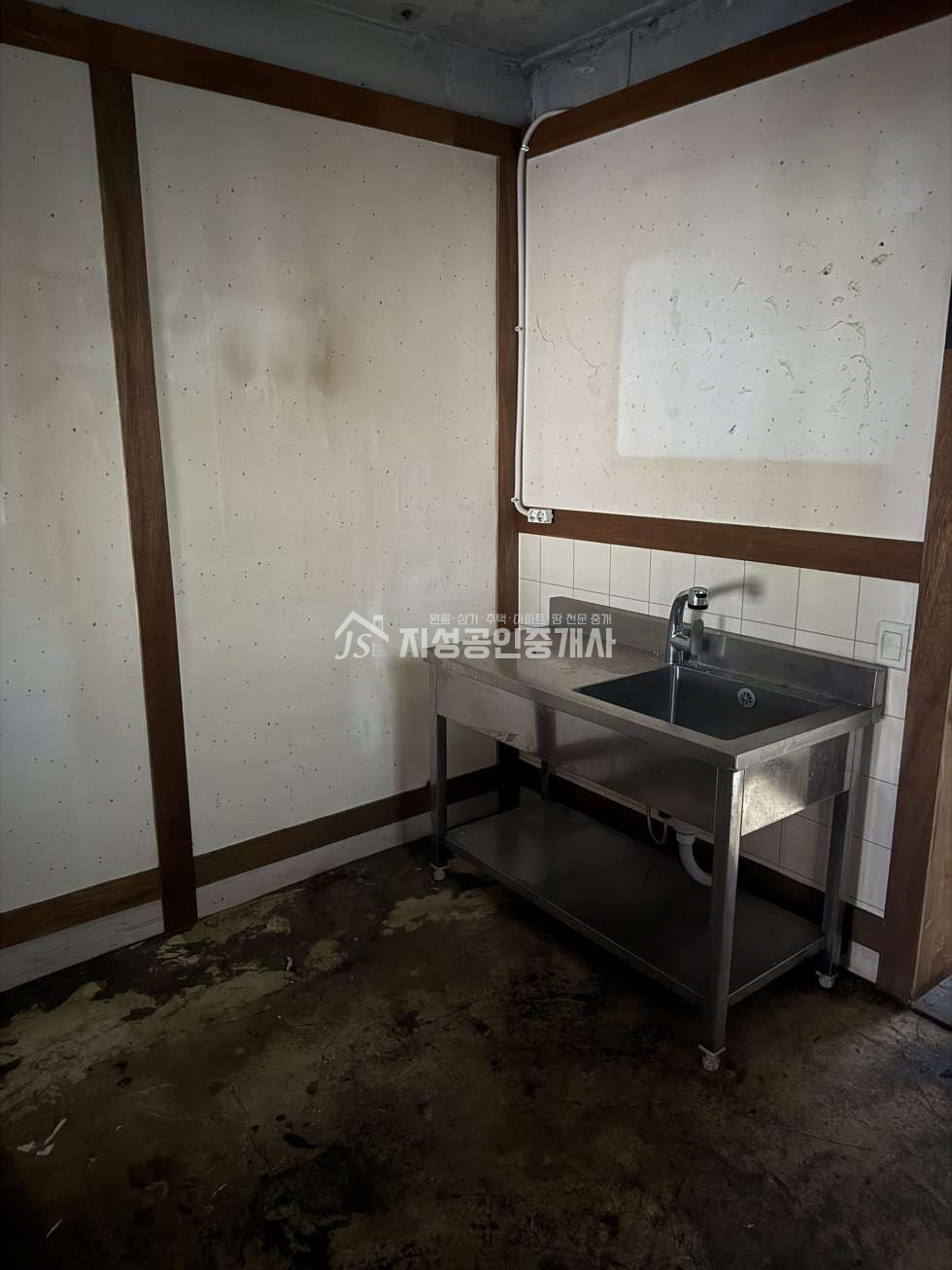 대구 달서구 진천동 월배중학교인근먹자리인 / 배달음식하기좋은곳 / 다용도가능/ 도시가스있음 월세 매물번호 11485 사진 2