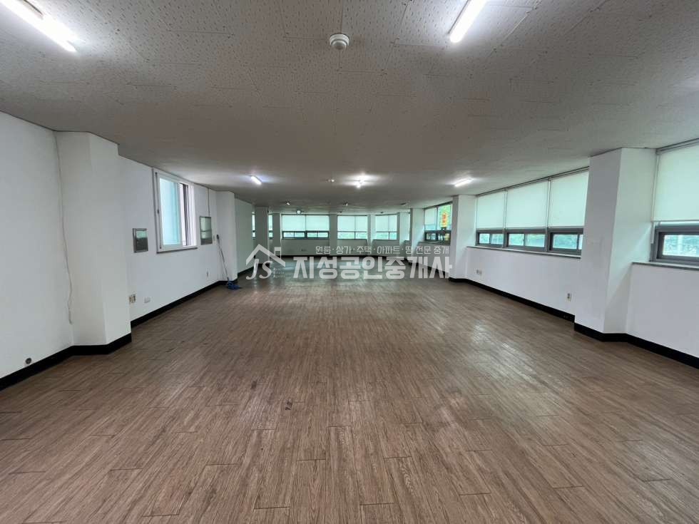 대구 달서구 도원동 수변공원 인근 무권리 인테리어된 사무실임대 엘리베이터有 월세 매물번호 12315 사진 2