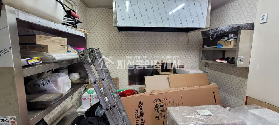 대구 달서구 상인동 권리금없음/ 시장내상가/ 업종제한없음/ 도시가스있음/ 내부상태양호함/ 풍부한유동인구 월세 매물번호 10366 사진 3