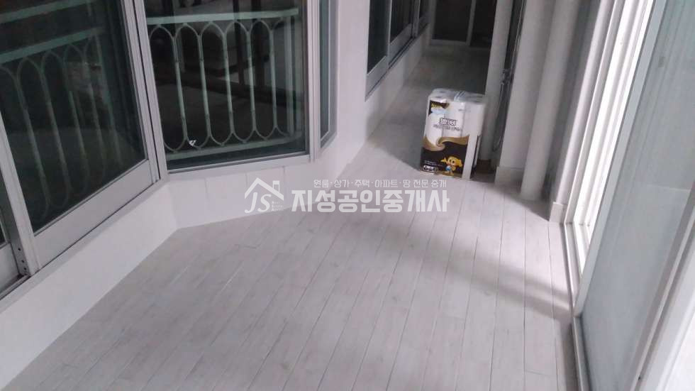 대구 달서구 진천동 710 1동 진천역도보10분거리/ 역세권아파트/ 주차편리/ 2년전완전올수리/ 방1확장/ 깔끔하고깨끗함/ 수목원도보10분거리 매매 매물번호 10128 사진 2