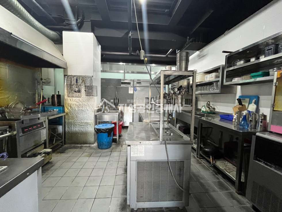 대구 달서구 대곡동 O대곡동2단지 O복층구조 O성업중인프랜차이즈입점중 O시설집기일체양도가능 O인테리어최상급 월세 매물번호 12154 사진 11