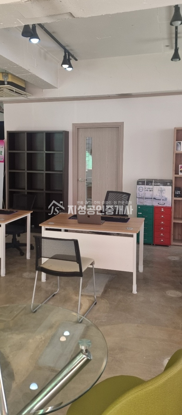 대구 달서구 상인동 상인역 3분 코너2층상가 즉시입주가능 시인성 좋아요. 월세 매물번호 13150 사진 2