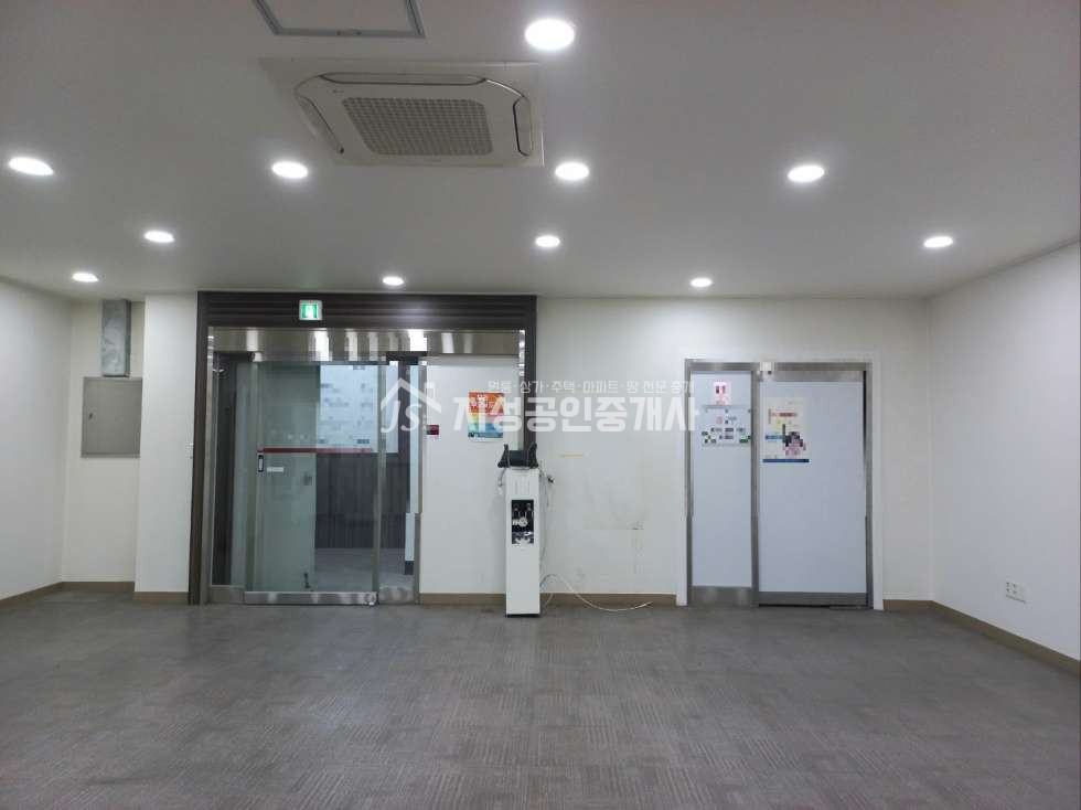 대구 달서구 도원동 도원네거리인근상가 / 인근아파트단지밀집지역 / 유동성.시인성좋음 / 다용도가능 월세 매물번호 11225 사진 5