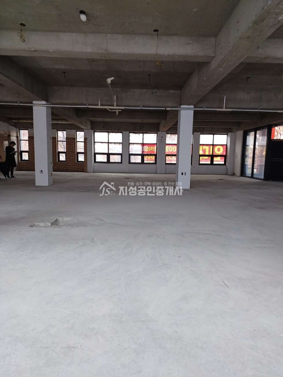 대구 달서구 월성동 정원빌딩동 2층단독사용/ 권리금없음/ 엘리베이터有/ 도로변상가/ 업종제한없음/ 대단지아파트인근/ 노출아주좋은상가 월세 매물번호 10265 사진 2