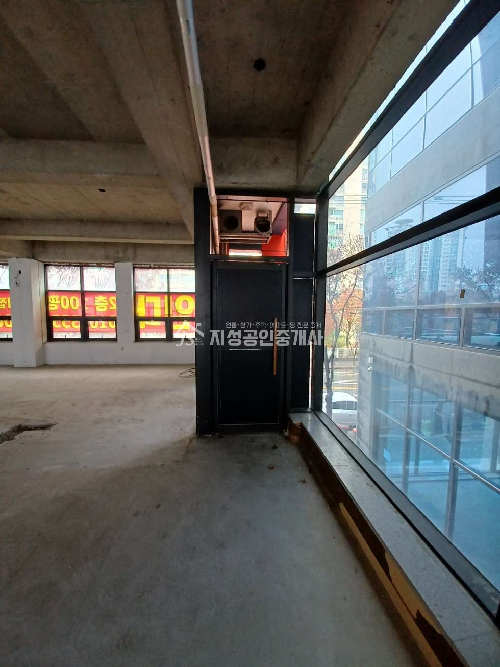 대구 달서구 월성동 정원빌딩동 2층단독사용/ 권리금없음/ 엘리베이터有/ 도로변상가/ 업종제한없음/ 대단지아파트인근/ 노출아주좋은상가 월세 매물번호 10265 사진 5