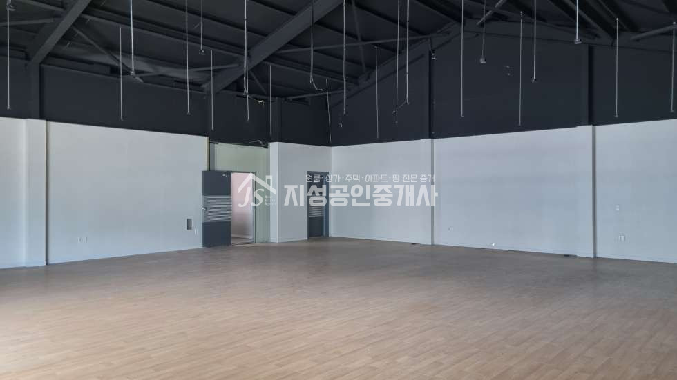 대구 달서구 유천동 유천네거리, 대형평수 상가, 테라스有, 노출좋은 상가, 대도로변 상가, 전면주차, 즉시 입주가능 월세 매물번호 11010 사진 2