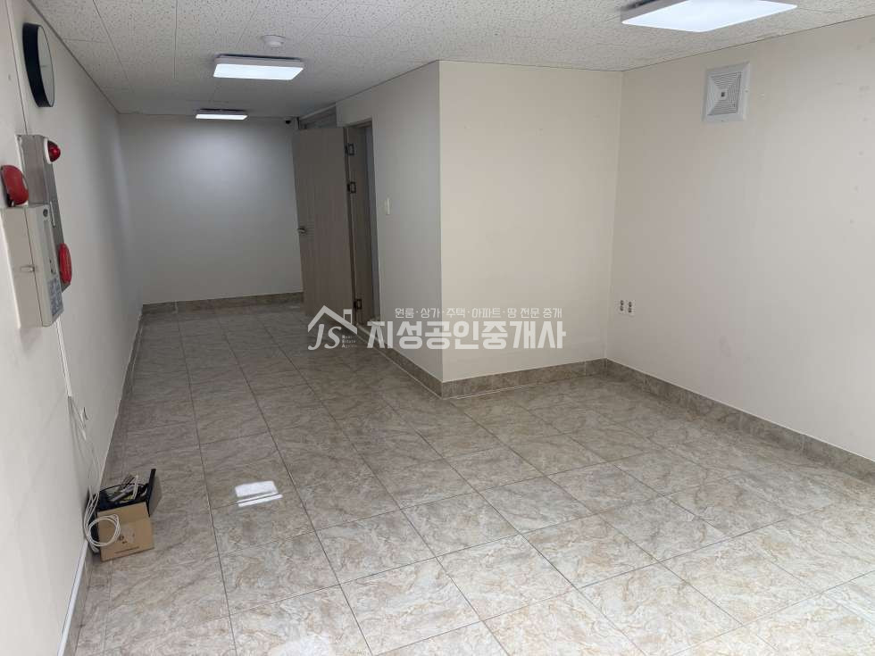 대구 달서구 송현동 무권리, 현공실, 내부화장실, 가게앞주차가능, 내부깨끗 월세 매물번호 13810 사진 1