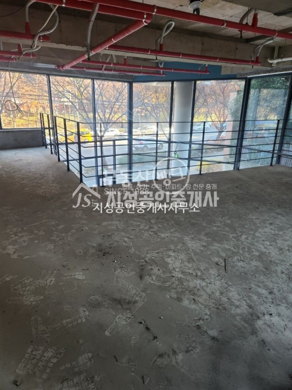 대구 달서구 월성동 풍부한유동인구/ 1,2층복층/ 권리금없음/ 대로변상가/ 가시성아주좋음/ 다용도가능 월세 매물번호 12876 사진 5