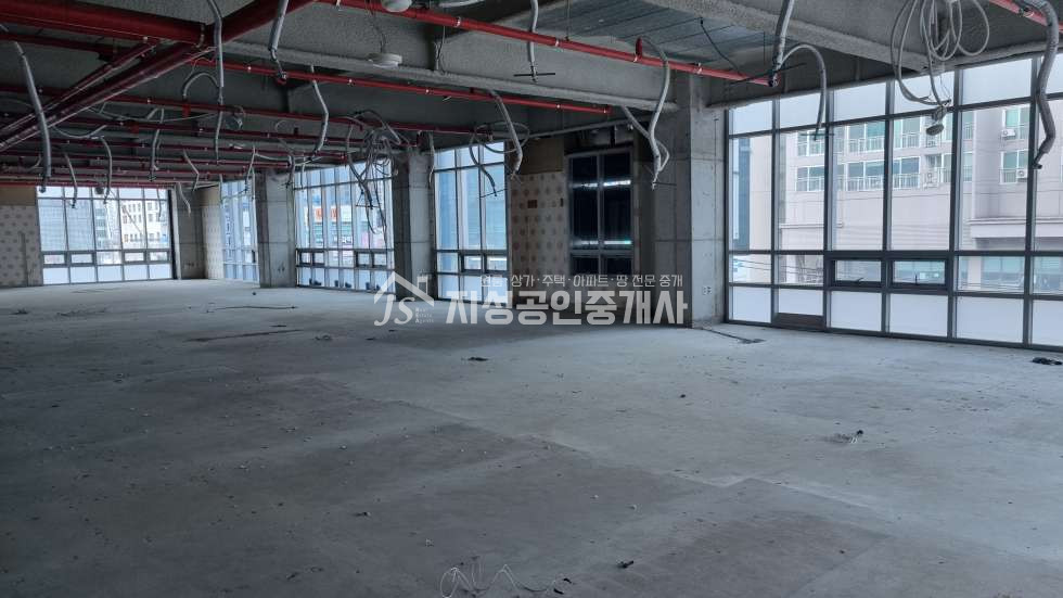 대구 달서구 상인동 홈플러스 상인점, 대형평수 상가, 통유리상가, 전면 상당히 넓은상가, 위치최상 월세 매물번호 11775 사진 4