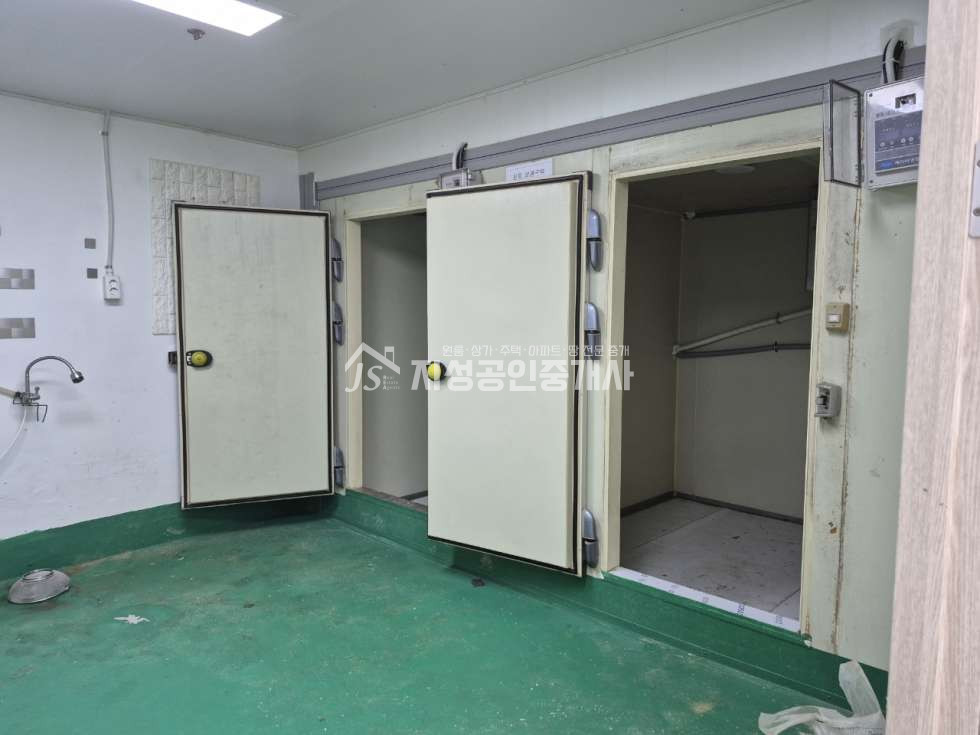 대구 달서구 도원동 상가330동 무권리, 현공실, 내부화장실, 아파트단지내상가, 내부깨끗 월세 매물번호 13816 사진 4