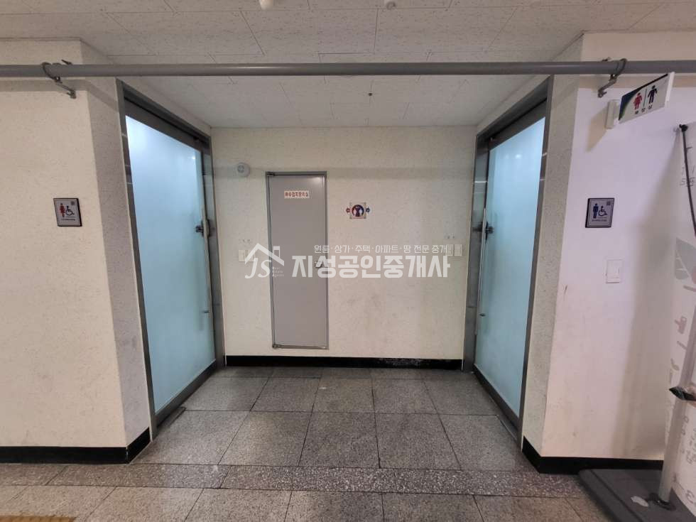 대구 달서구 월성동 신월성미소지움동 대로변상가/ 신월성핫플레이스/ 풍부한유동인구/ 공실걱정없는위치/ 깔끔하고깨끗한상가/ 노후보장확실함/ 명도가능/ 직접사용가능 매매 매물번호 10156 사진 4