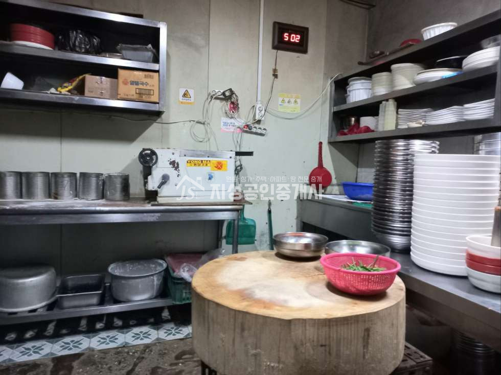 대구 달서구 장기동 업종제한없음/ 배달전문점가능/ 장기동먹자골목라인/ 기존단골많은집/ 권리금협의 월세 매물번호 10183 사진 1