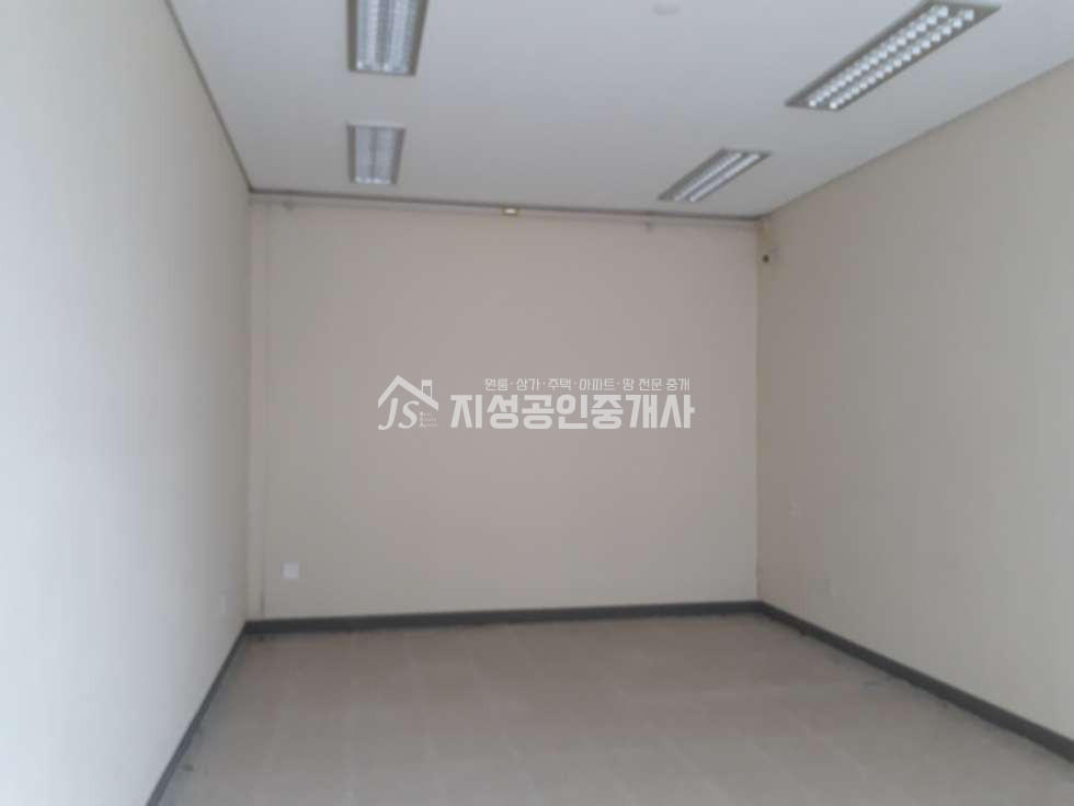 대구 달성군 옥포읍 강림리 상가동 아파트단지상가/ 권리금없음/ 풍부한유동인구/ 깔끔하고깨끗함/ 업종제한없음 월세 매물번호 10223 사진 3