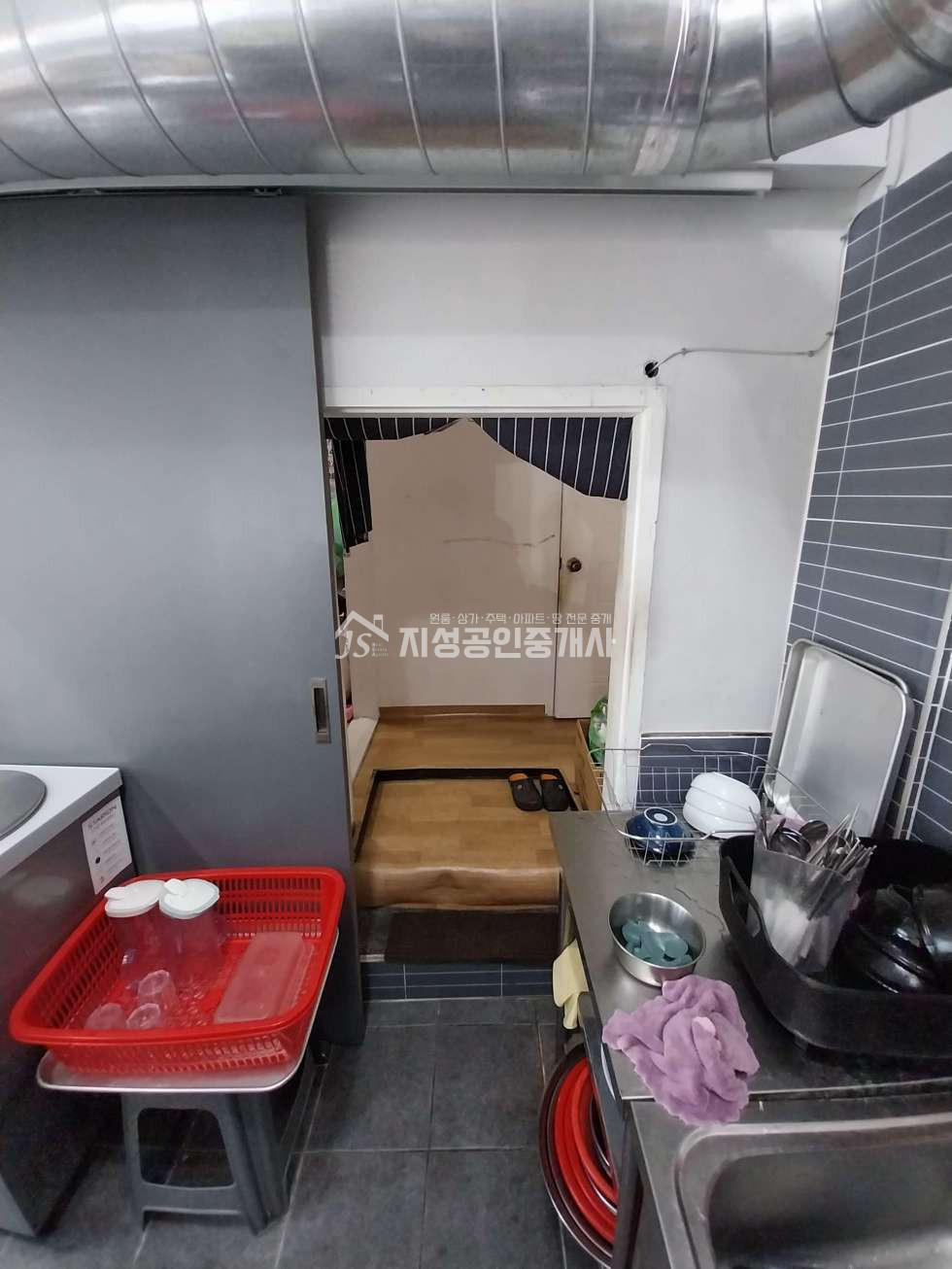 대구 달서구 송현동 코너상가/ 노출아주좋은상가/ 양도양수가능/ 월촌역인근/ 업종제한없음/ 권리금협의가능/ 방1있음(영업용으로활용가능) 월세 매물번호 10242 사진 4